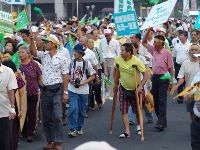 0915_0103.JPG (79618 bytes)