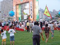 0915_0118.JPG (87674 bytes)