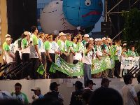 0915_0132.JPG (73841 bytes)