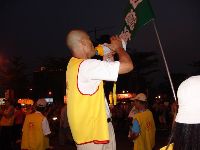 0915_0142.JPG (41316 bytes)