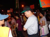 0915_0154.JPG (55418 bytes)