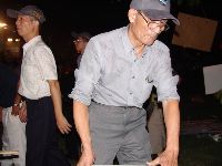 0915_0180.JPG (49895 bytes)