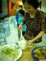 0922_018.JPG (106017 bytes)