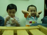 0922_112.JPG (77974 bytes)