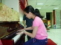 0922_122.JPG (104489 bytes)