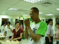 0922_145.JPG (100892 bytes)