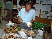 0922_272.JPG (121879 bytes)