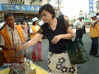 0923_092.JPG (137884 bytes)