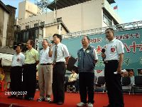 0923_142.JPG (130866 bytes)