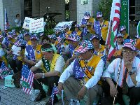 1001_053.jpg (94901 bytes)