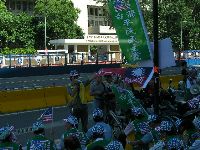 1001_058.jpg (92125 bytes)