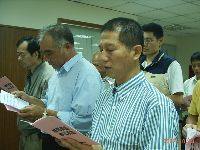 1025_024.JPG (118537 bytes)