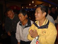 1201_142.JPG (93861 bytes)