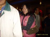 1201_150.JPG (83820 bytes)