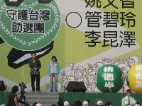 1208_006.jpg (114941 bytes)