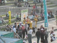 1208_010.jpg (124054 bytes)