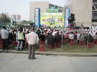 1208_014.jpg (118800 bytes)