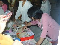 1209_008.JPG (104137 bytes)