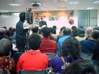 1213_011.JPG (123000 bytes)